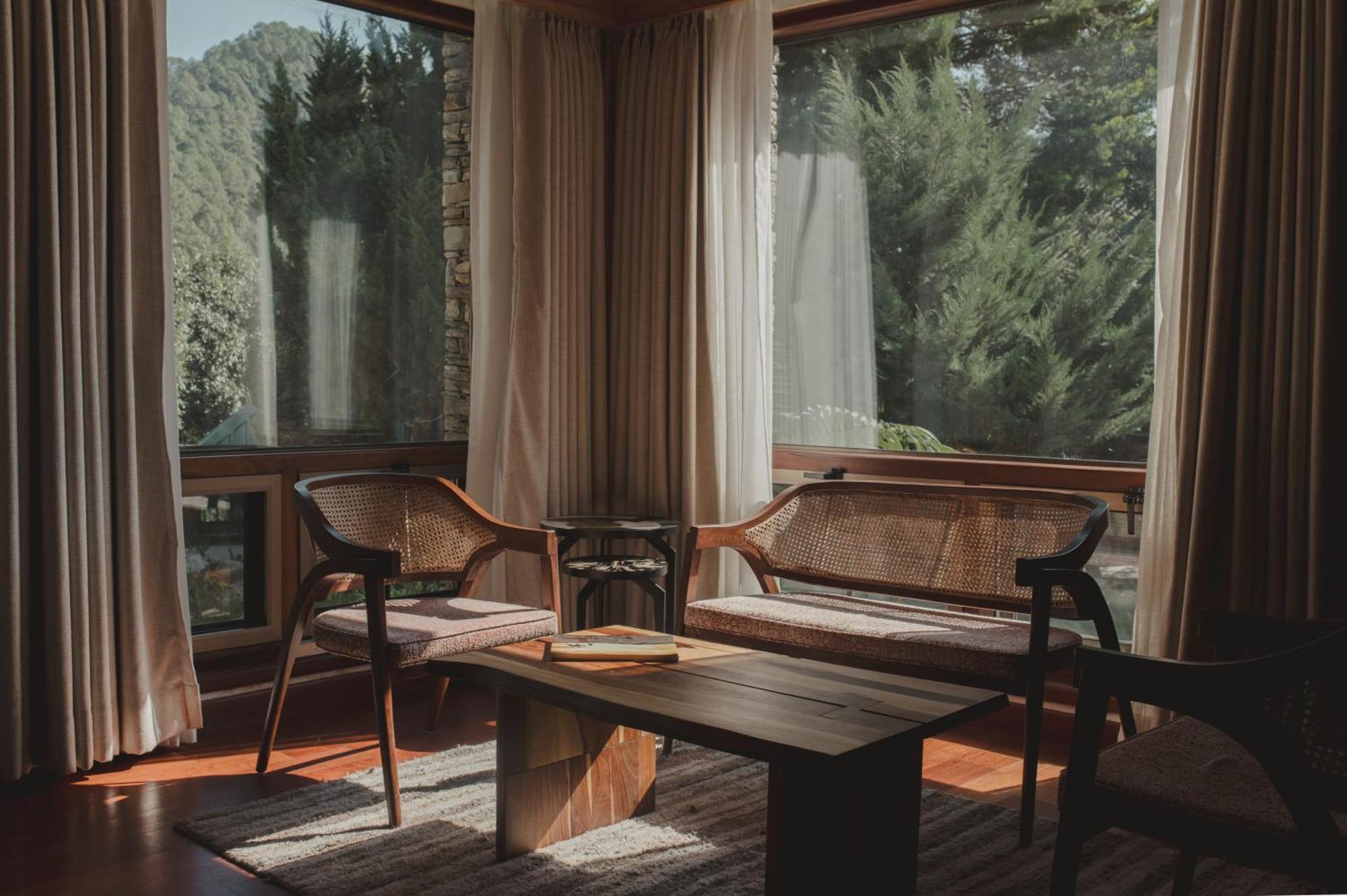 Brij Atmanya Bhowali, Nainital, A Luxury Mountain Escape Экстерьер фото